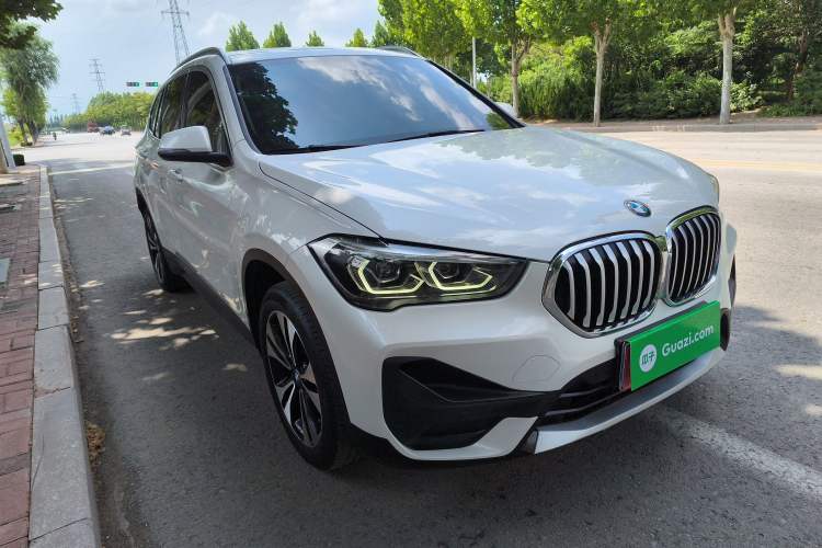 Used BMW X1 2020 sDrive20Li Fashion Model Front Right 45 Deg