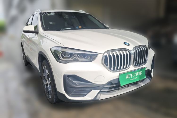 Used BMW X1 2020 sDrive25Li Leading Model Front Right 45 Deg