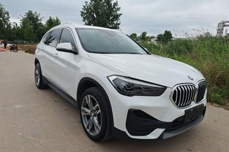 Used BMW X1 2020 sDrive20Li Fashion Model Front Right 45 Deg