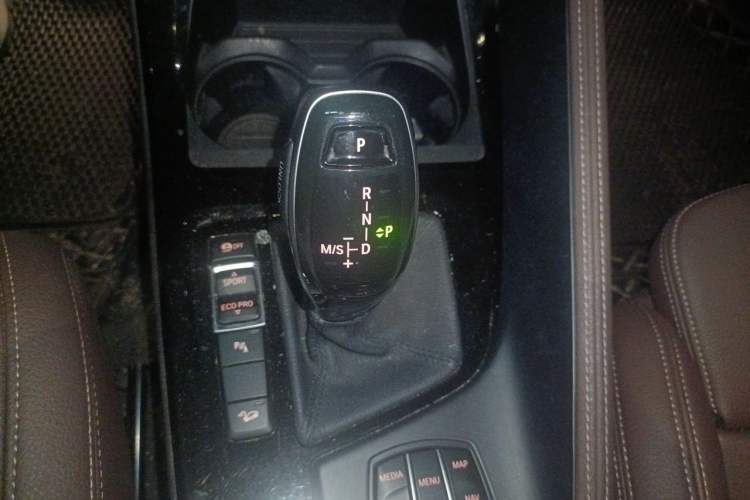 Used BMW X1 2020 xDrive25Li Luxury Edition Gear Lever