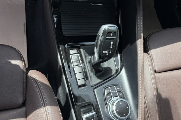Used BMW X1 2020 sDrive20Li Premium Edition Gear Lever