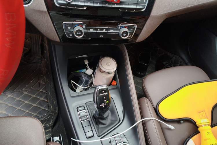 Used BMW X1 2020 sDrive25Li Leading Model Gear Lever