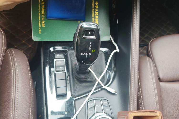 Used BMW X1 2020 sDrive20Li Premium Edition Gear Lever