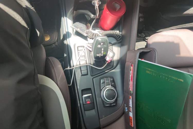 Used BMW X1 2020 sDrive25Li Leading Model Gear Lever