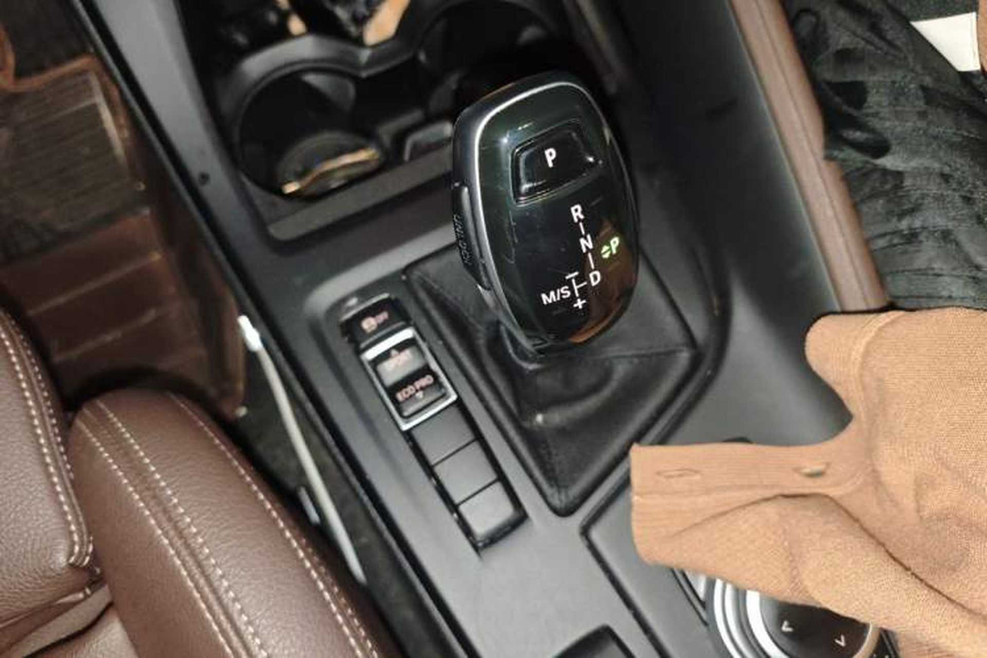 Used BMW X1 2020 sDrive25Li Leading Model Gear Lever