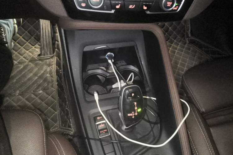 Used BMW X1 2020 sDrive25Li Leading Model Gear Lever