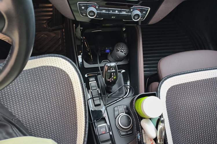 Used BMW X1 2020 sDrive20Li Premium Edition Gear Lever
