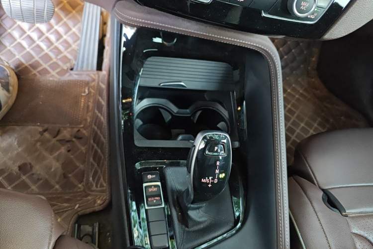 Used BMW X1 2020 sDrive20Li Premium Edition Gear Lever