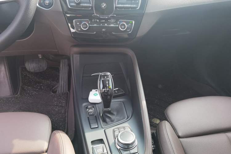 Used BMW X1 2020 sDrive25Li Leading Model Gear Lever
