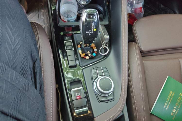 Used BMW X1 2020 sDrive20Li Premium Edition Gear Lever
