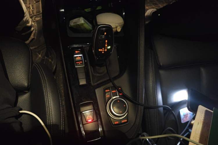Used BMW X1 2020 sDrive20Li Premium Edition Gear Lever