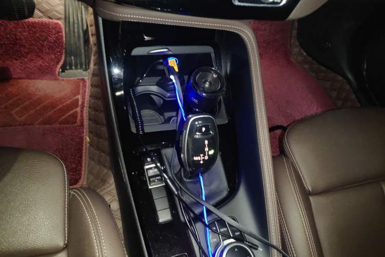 Used BMW X1 2020 sDrive20Li Premium Edition Gear Lever