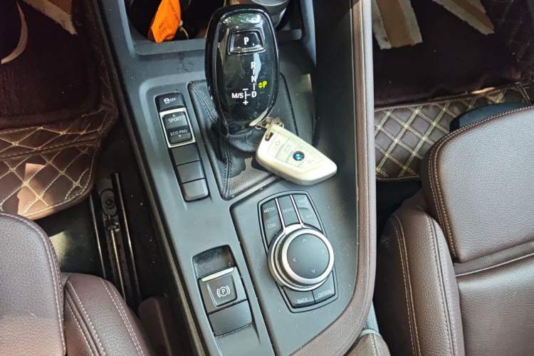 Used BMW X1 2020 sDrive25Li Leading Model Gear Lever