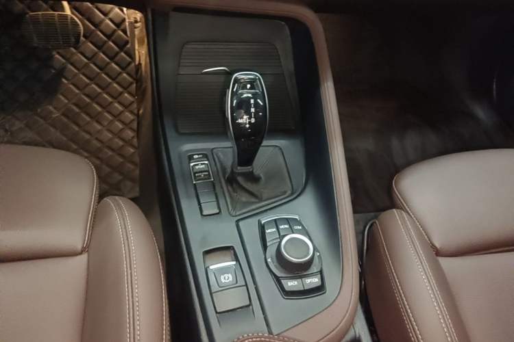 Used BMW X1 2020 sDrive20Li Fashion Model Gear Lever
