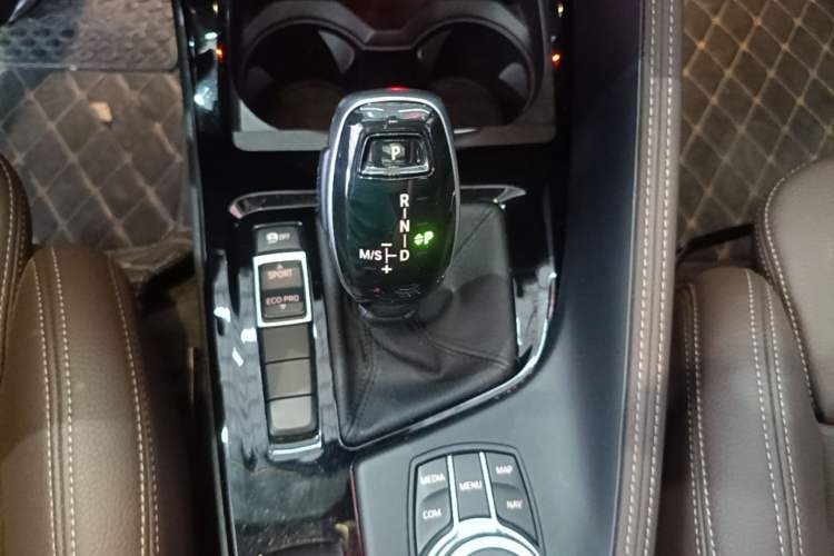 Used BMW X1 2020 sDrive20Li Premium Edition Gear Lever