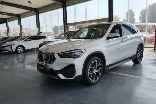 BMW X1 2020 sDrive25Li Leading Model usado