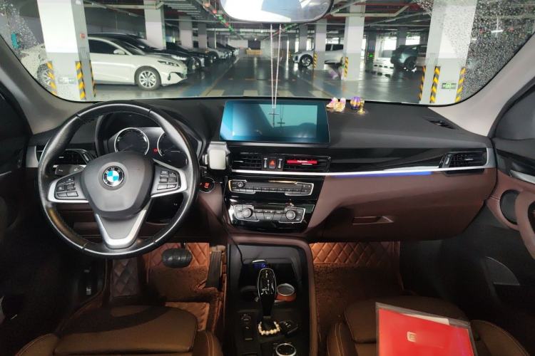 Used BMW X1 2020 sDrive25Li Leading Model Headliner