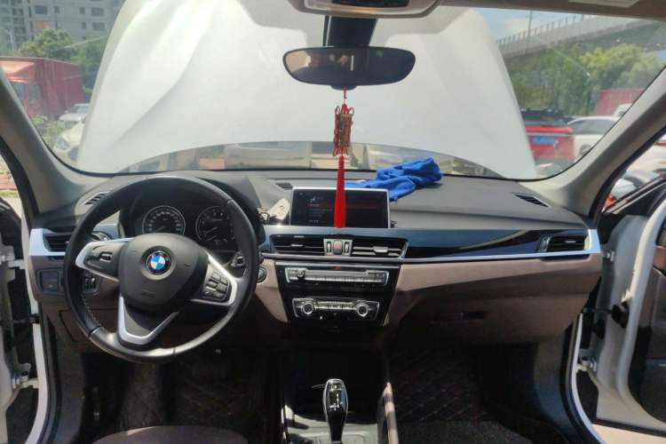 Used BMW X1 2020 sDrive20Li Fashion Model Headliner