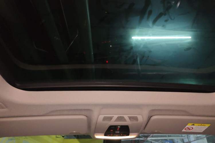 Used BMW X1 2020 sDrive25Li Leading Model Headliner