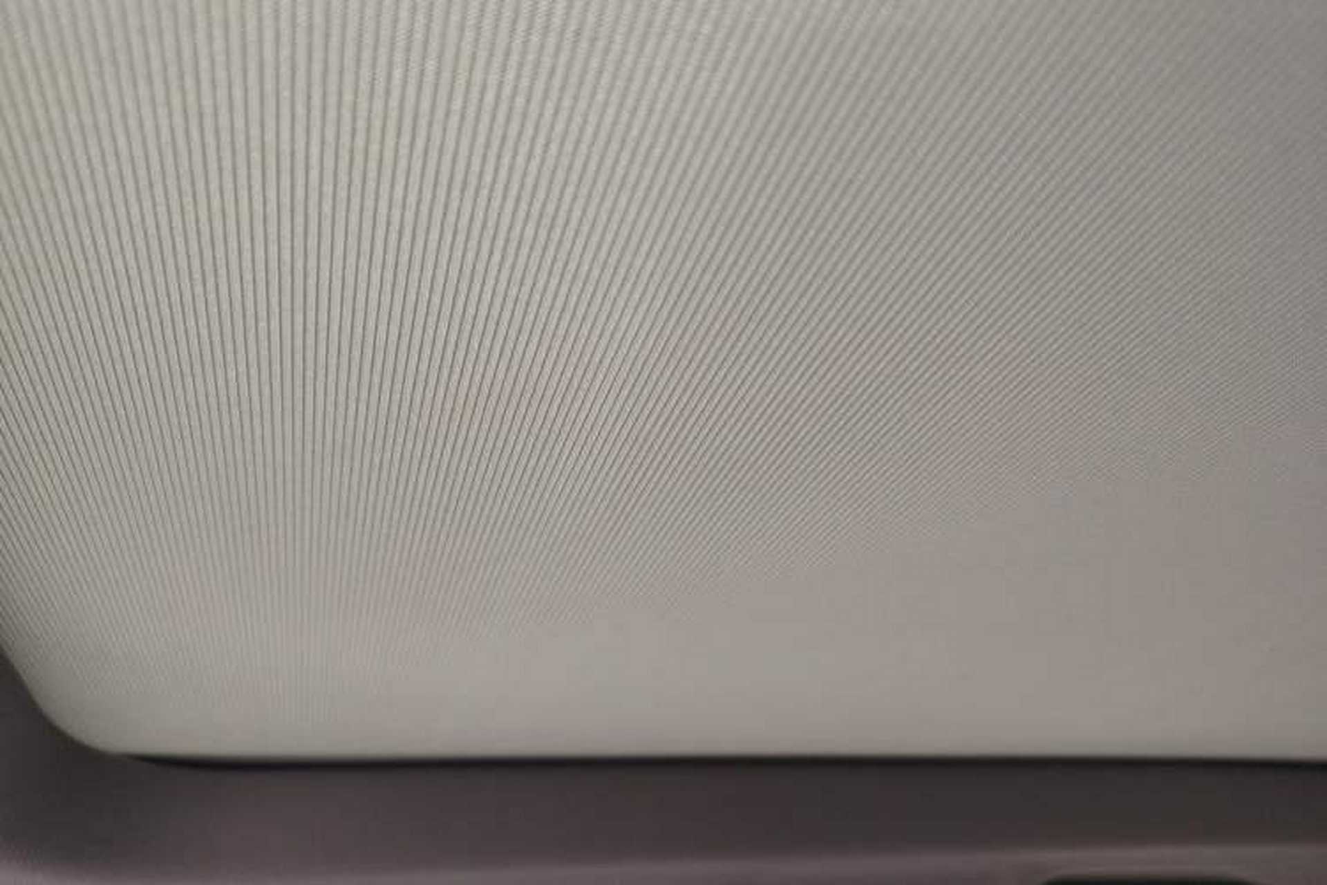 Used BMW X1 2020 xDrive25Li Luxury Edition Headliner