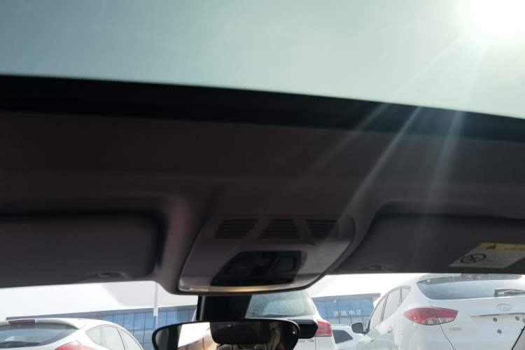 Used BMW X1 2020 sDrive25Li Leading Model Headliner