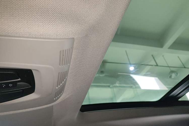 Used BMW X1 2020 sDrive25Li Leading Model Headliner