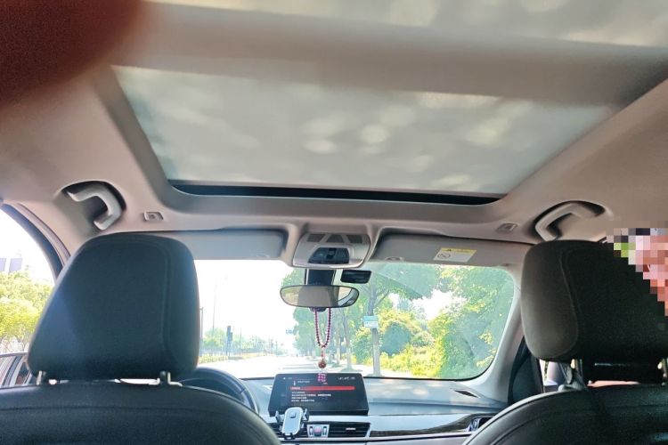 Used BMW X1 2020 xDrive25Li Luxury Edition Headliner