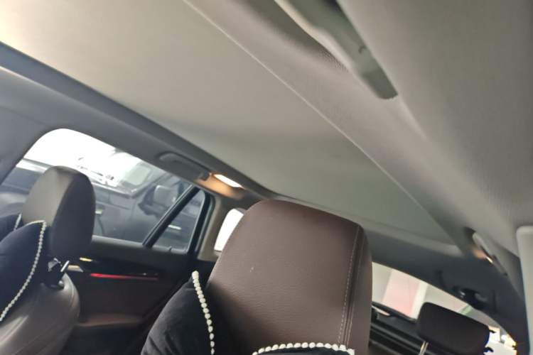Used BMW X1 2020 sDrive25Li Leading Model Headliner