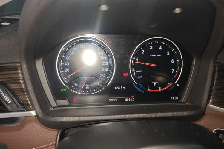 Used BMW X1 2020 xDrive25Li Luxury Edition Instrument Cluster