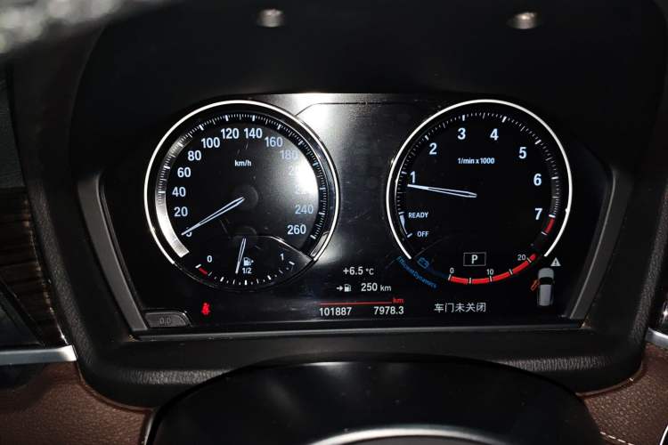 Used BMW X1 2020 xDrive25Li Luxury Edition Instrument Cluster