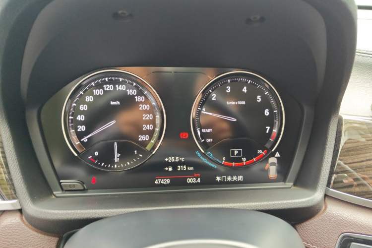 Used BMW X1 2020 xDrive25Li Luxury Edition Instrument Cluster