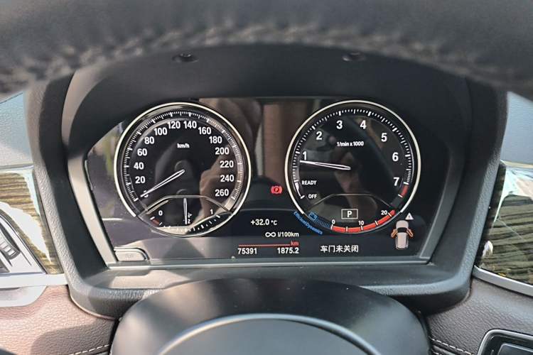 Used BMW X1 2020 xDrive25Li Luxury Edition Instrument Cluster