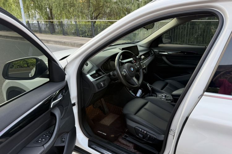 Used BMW X1 2020 sDrive20Li Premium Edition Interior 1