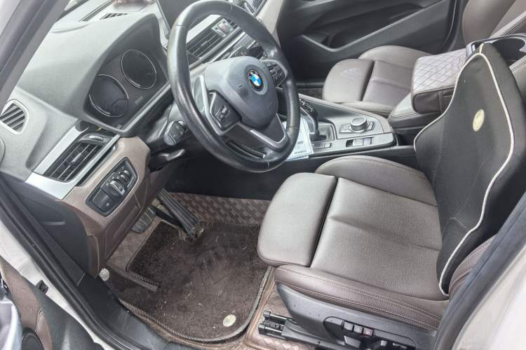 Used BMW X1 2020 sDrive25Li Leading Model Interior 1