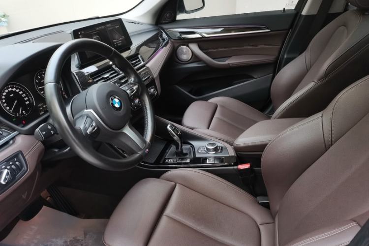 Used BMW X1 2020 xDrive25Li Luxury Edition Interior 10