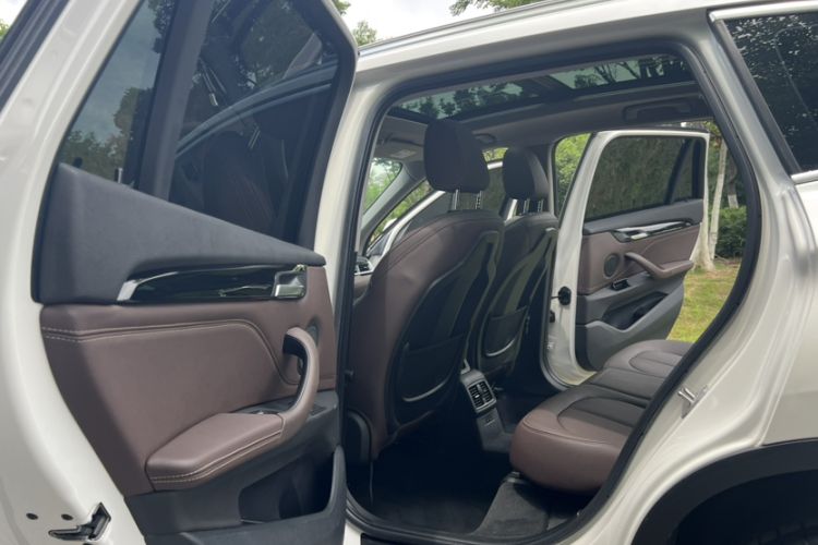 Used BMW X1 2020 sDrive25Li Leading Model Interior 10