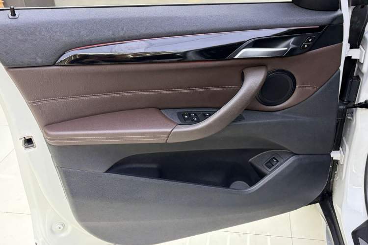 Used BMW X1 2020 sDrive20Li Premium Edition Interior 10