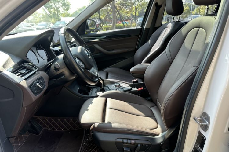 Used BMW X1 2020 sDrive25Li Leading Model Interior 2