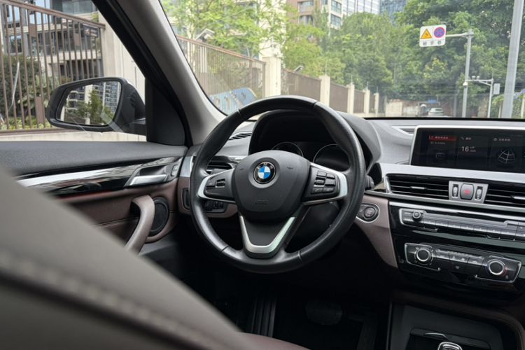 Used BMW X1 2020 sDrive20Li Fashion Model Interior 3