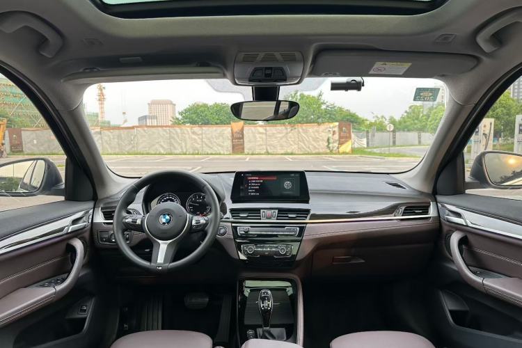 Used BMW X1 2020 xDrive25Li Luxury Edition Interior 3