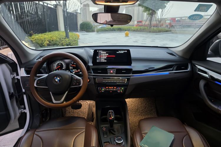 Used BMW X1 2020 sDrive25Li Leading Model Interior 3