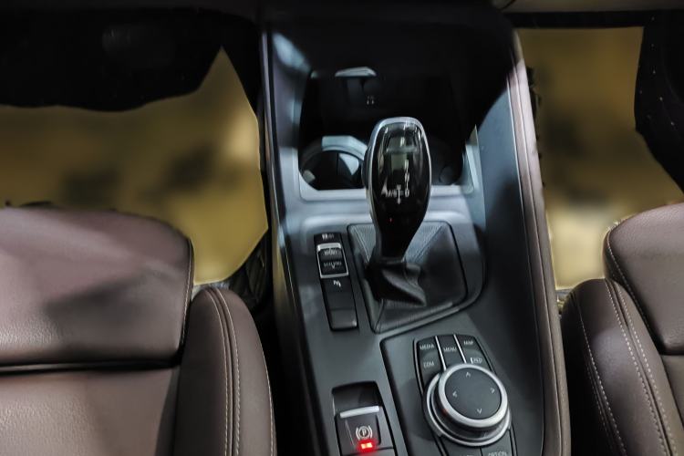 Used BMW X1 2020 sDrive25Li Leading Model Interior 3