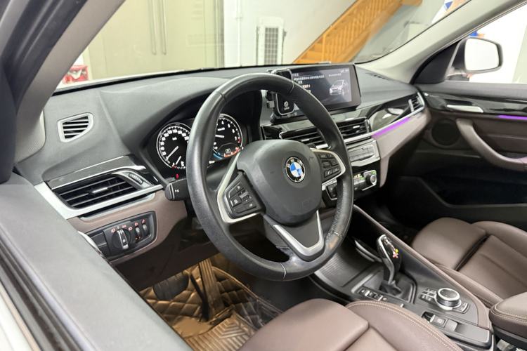 Used BMW X1 2020 sDrive25Li Leading Model Interior 4