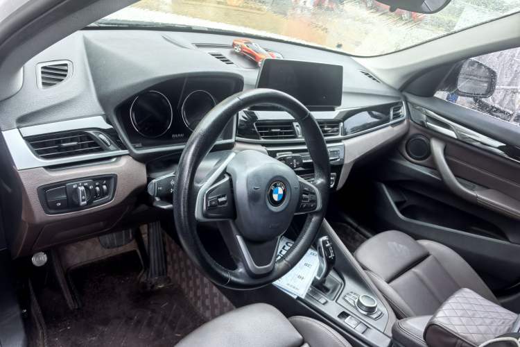 Used BMW X1 2020 sDrive25Li Leading Model Interior 4