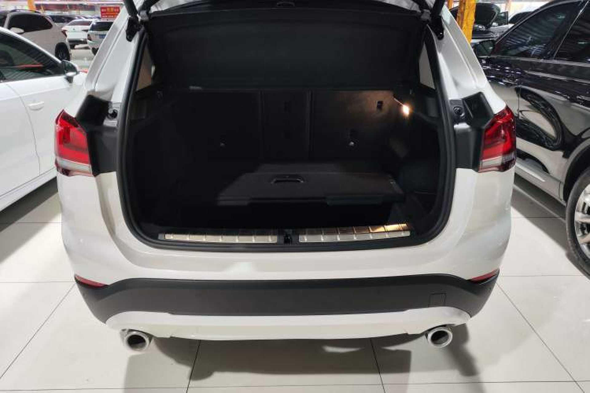 Used BMW X1 2020 sDrive25Li Leading Model Interior 4