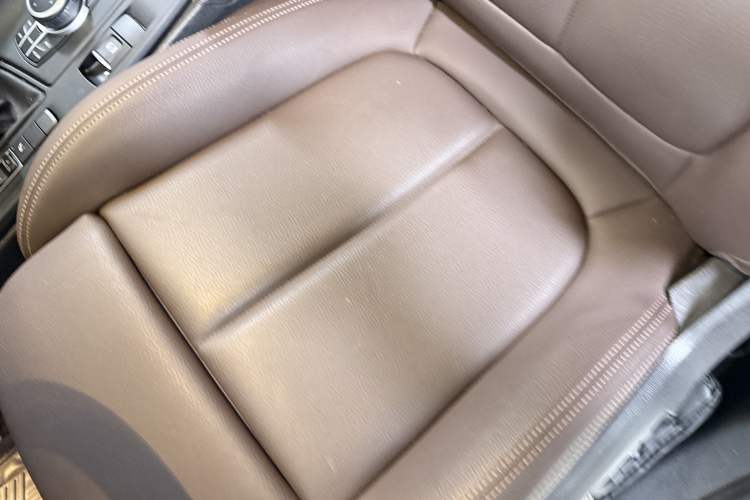 Used BMW X1 2020 sDrive25Li Leading Model Interior 5