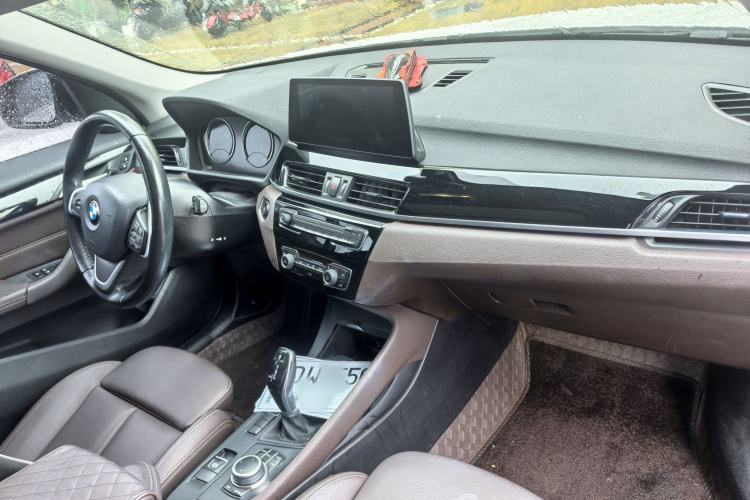 Used BMW X1 2020 sDrive25Li Leading Model Interior 5
