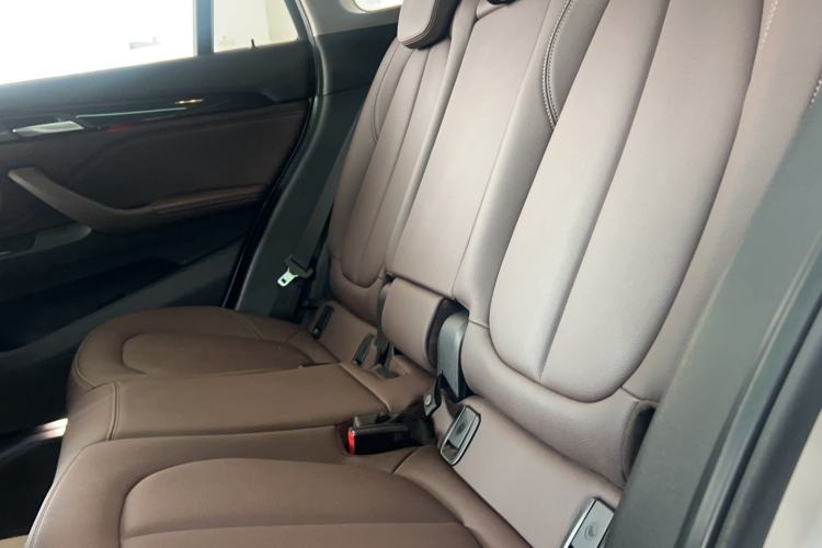 Used BMW X1 2020 sDrive25Li Leading Model Interior 6