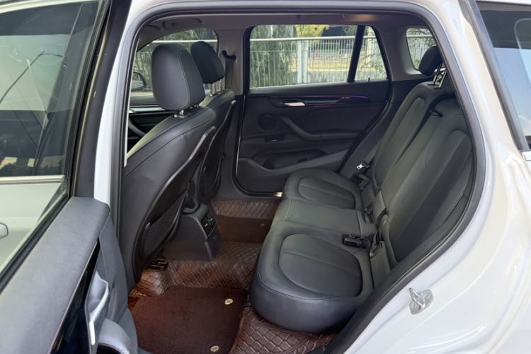 Used BMW X1 2020 sDrive20Li Premium Edition Interior 6