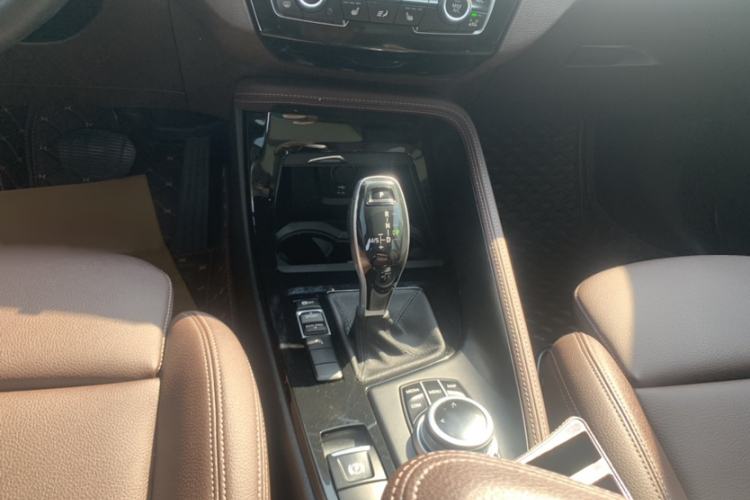 Used BMW X1 2020 sDrive20Li Premium Edition Interior 6